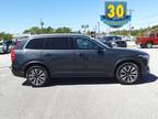 2021 Volvo XC90 T6 Momentum 7-Passenger