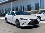 2024 Lexus ES 300h Ultra Luxury