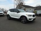 2021 Volvo XC40 T5 R-Design