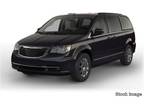 2011 Chrysler Town And Country Touring-L