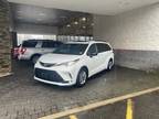 2022 Toyota Sienna XSE 7-Passenger
