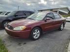 2004 Ford Taurus SE