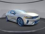 2022 Kia K5 EX