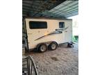 2014 Hawk Bumper Horse Trailer