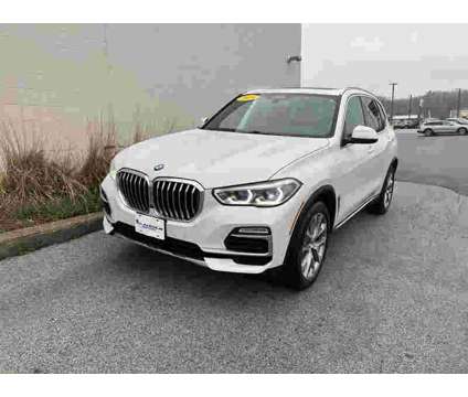 2019UsedBMWUsedX5UsedSports Activity Vehicle is a White 2019 BMW X5 Car for Sale in Moline IL