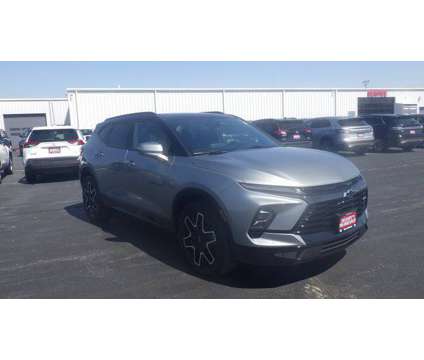 2023 Chevrolet Blazer RS is a Silver 2023 Chevrolet Blazer 4dr Car for Sale in Taylorville IL