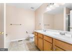 38 Wyndham Ct Bordentown, NJ