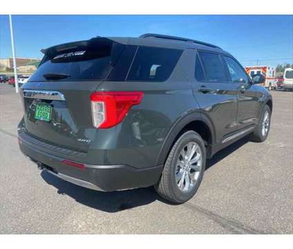 2024 Ford Explorer XLT is a Green 2024 Ford Explorer XLT SUV in Havre MT