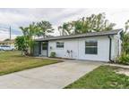 35 Cypress Rd, Venice, FL 34293