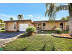 7702 NW 74th Ave, Tamarac, FL 33321