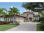 7279 Lantana Cir, Naples, FL 34119