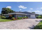 13764 Whispering Lakes Ln, Palm Beach Gardens, FL 33418