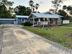 441 1st Ave, Labelle, FL 33935