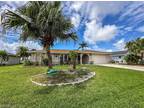 920 SE 4th Pl, Cape Coral, FL 33990