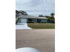 1326 Hudson Rd, Venice, FL 34293