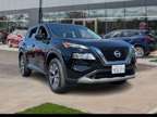 2022 Nissan Rogue SV 16494 miles