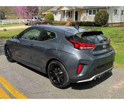 2019 Hyundai Veloster for sale is a 2019 Hyundai Veloster 2.0 Trim Car for Sale in Duncan SC