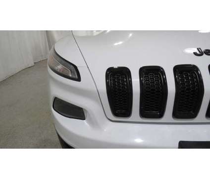 2018UsedJeepUsedCherokeeUsed4x4 is a White 2018 Jeep Cherokee Car for Sale in Brunswick OH