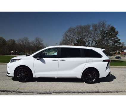 2023 Toyota Sienna XSE is a Silver 2023 Toyota Sienna Car for Sale in Lombard IL