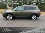 2016 Jeep Compass Green, 110K miles