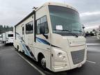 2019 Winnebago Winnebago SUNSTAR 32ft