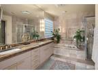 Condo For Sale In Bellevue, Washington