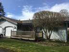 Tacoma 2bdr 2bath duplex w/ 1 car garage! 7320 20th Ave E #A