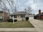 9051 S Francisco Ave Evergreen Park, IL