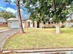 Traditional, Single Family - OTHER, TX 615 Jackson St