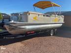 2009 Lowe SS240 Suncruiser