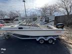 1986 Boston Whaler Revenge 22 W-T