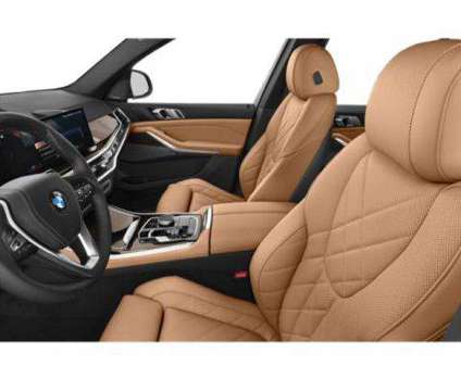 2024 BMW X5 xDrive40i is a White 2024 BMW X5 3.0si SUV in Westbrook ME