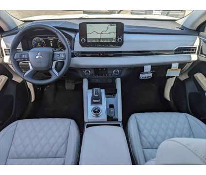 2024 Mitsubishi Outlander SEL 2.5 S-AWC is a White 2024 Mitsubishi Outlander SEL SUV in Albuquerque NM