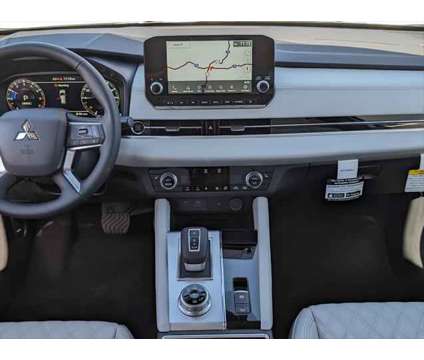 2024 Mitsubishi Outlander SEL 2.5 S-AWC is a White 2024 Mitsubishi Outlander SEL SUV in Albuquerque NM
