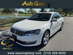 2013 Volkswagen Passat 2.0L TDI SE w/Sunroof & Nav SEDAN 4-DR