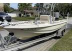 2006 Scout Bay Scout 220