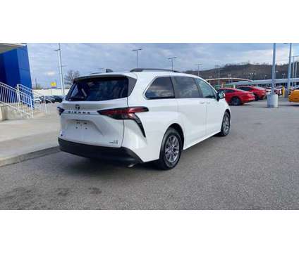 2022 Toyota Sienna LE 8 Passenger is a White 2022 Toyota Sienna LE Car for Sale in Saint Albans WV