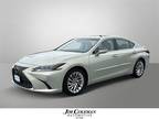 2019 Lexus ES 300h