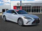 2021 Lexus ES 250