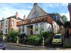 1+ bedroom flat/apartment for sale in Lansdown, Stroud, Gloucestershire, GL5