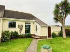 2 bed house to rent in Fowey Avenue, TQ2, Torquay