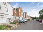 Abbotsmead Place, Caversham, Reading 1 bed retirement property for sale -