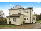 3 bedroom Detached House to rent, Broadhempston, Totnes, TQ9 £1,750 pcm
