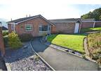 Bryn Close, Newtown, Powys SY16, 3 bedroom bungalow for sale - 65942478