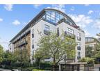 2 bedroom property for sale in Chiswick Green Studios, 1 Evershed Walk