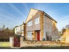 3+ bedroom house for sale in South View, Frampton Cotterell, Bristol
