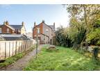 4+ bedroom house for sale in Hollow Way, Cowley, Oxford, Oxfordshire, OX4