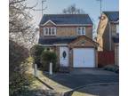 Lyvelly Gardens, Peterborough PE1 3 bed detached house for sale -
