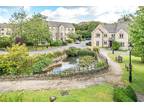 2+ bedroom flat/apartment for sale in St. Marys Mead, Witney, Oxfordshire, OX28