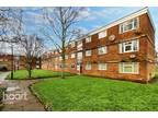 2 bedroom apartment for sale in Bank Avenue, Morley, LS27